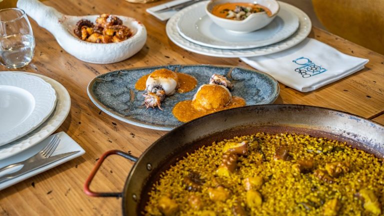 Casa Lola: La Cocina Marinera que Conquista Castellón